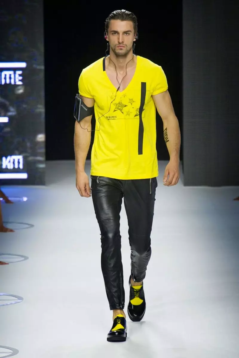 Dirk-Bikkembergs-Bahar-Yay-2015-Milan-Moda-Həftəsi-023