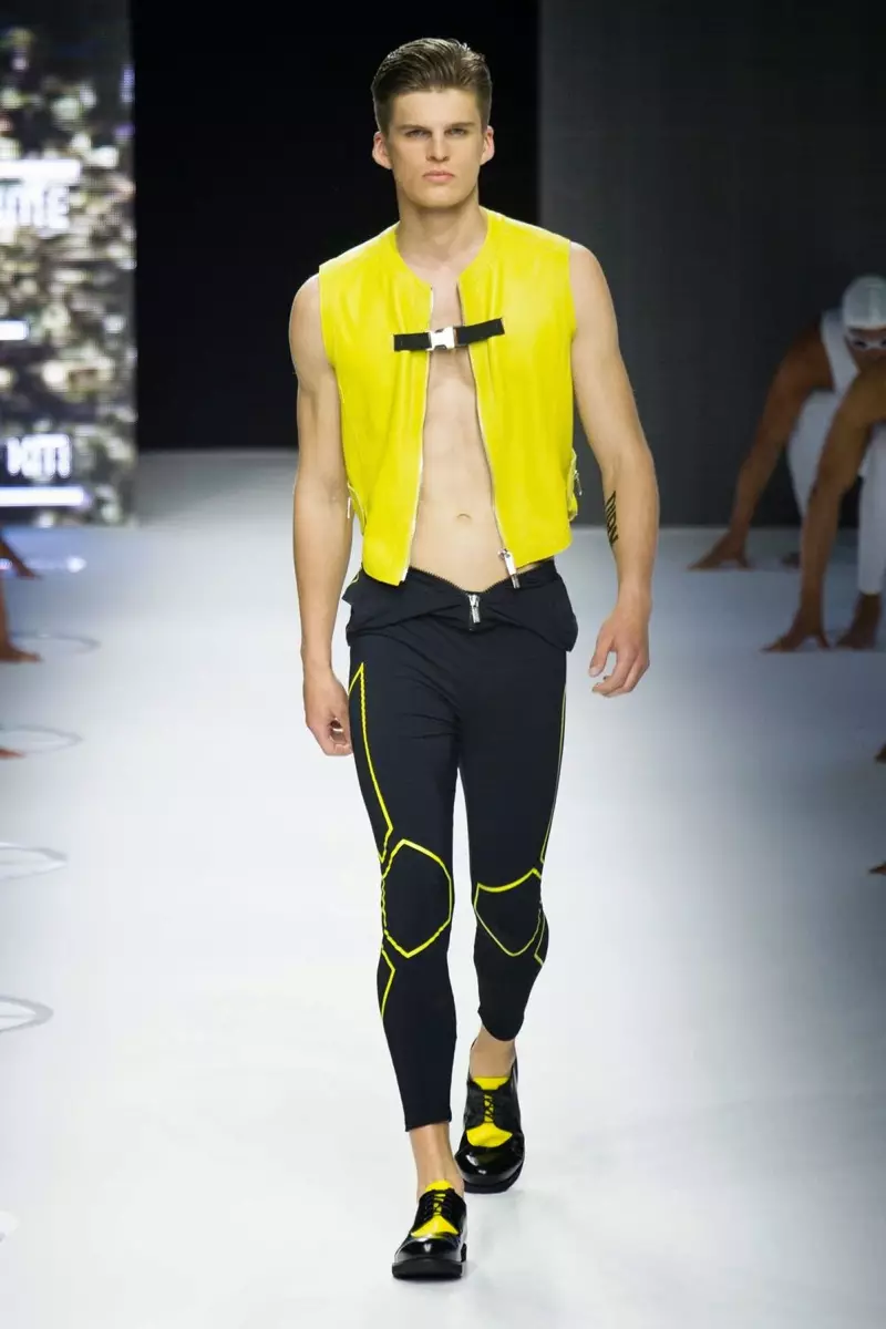 Dirk-Bikkembergs-Bahar-Yay-2015-Milan-Moda-Həftəsi-024