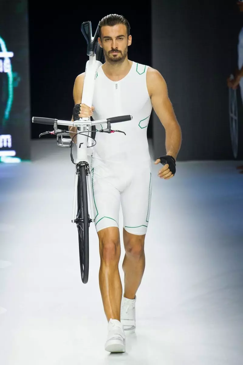 Dirk-Bikkembergs-Primavera-Verano-2015-Milán-Fashion-Week-006