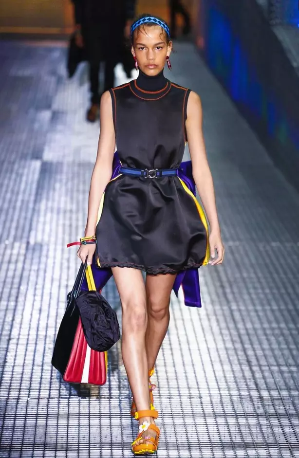 PRADA PRINTEMPS ÉTÉ 2017 MILAN (41)