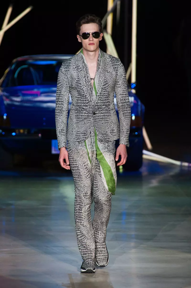 Roberto-Cavalli-Miehet-Kevät-Kesä-2015-Milano-Muotiviikko-012