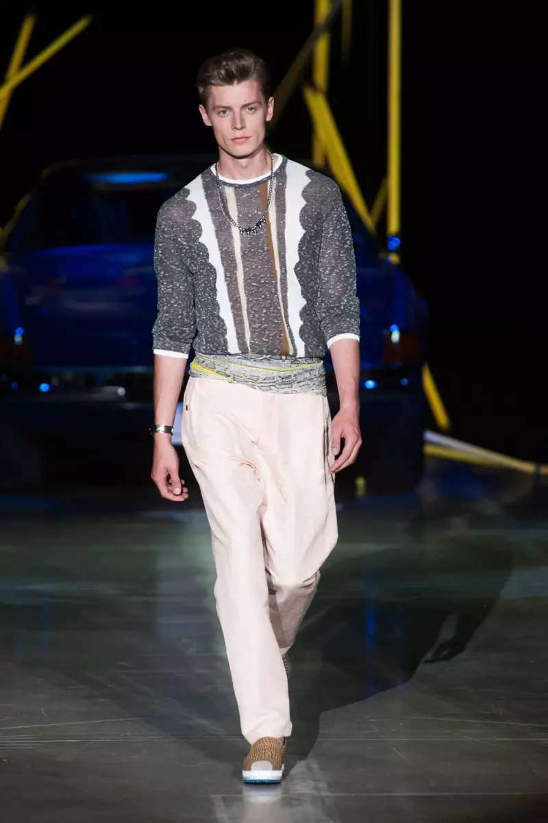 Roberto-Cavalli-Männer-Fréijoer-Summer-2015-Milan-Fashion-Woch-003