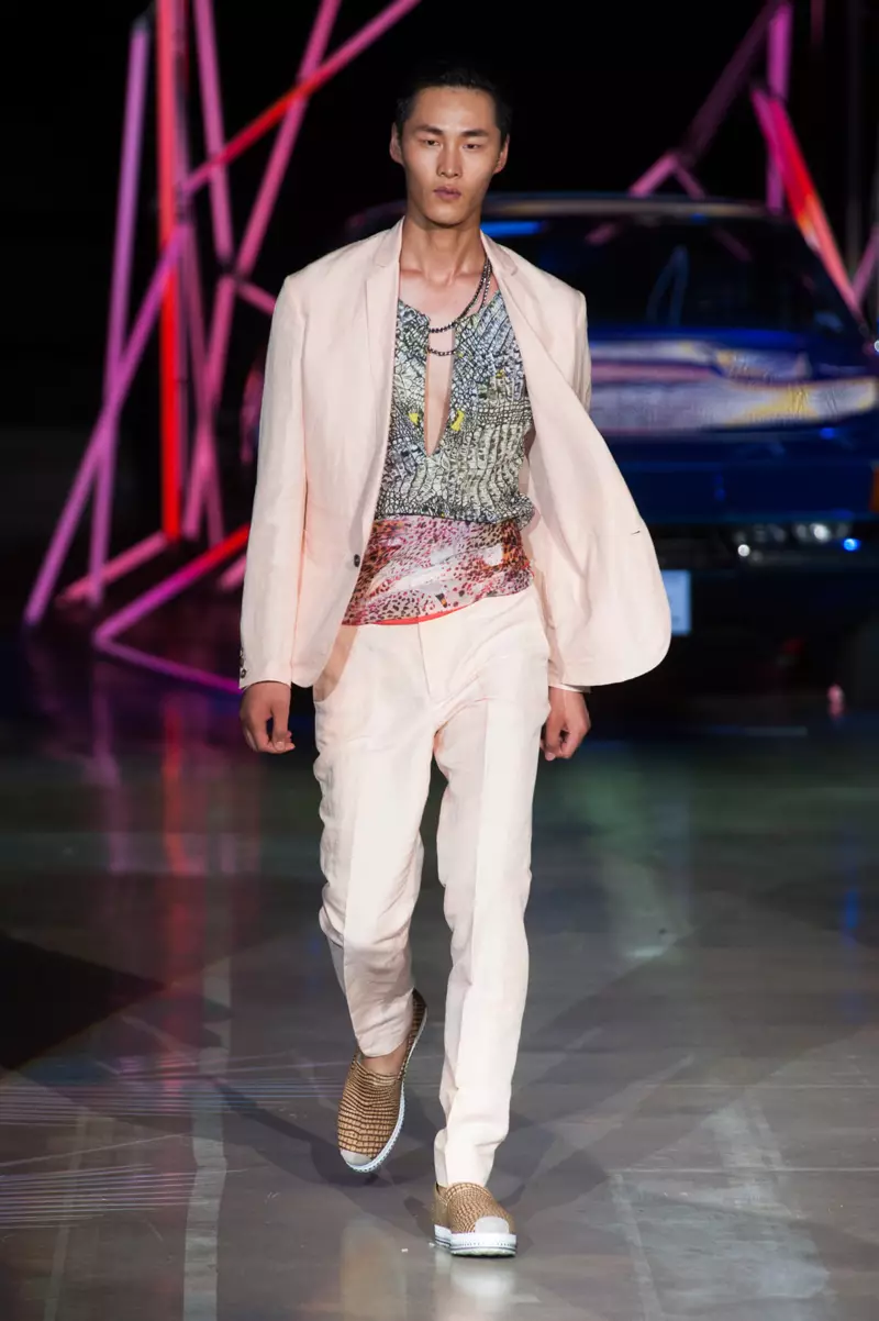 Roberto-Cavalli-Muži-Jar-Leto-2015-Milánsky-Fashion-Week-006