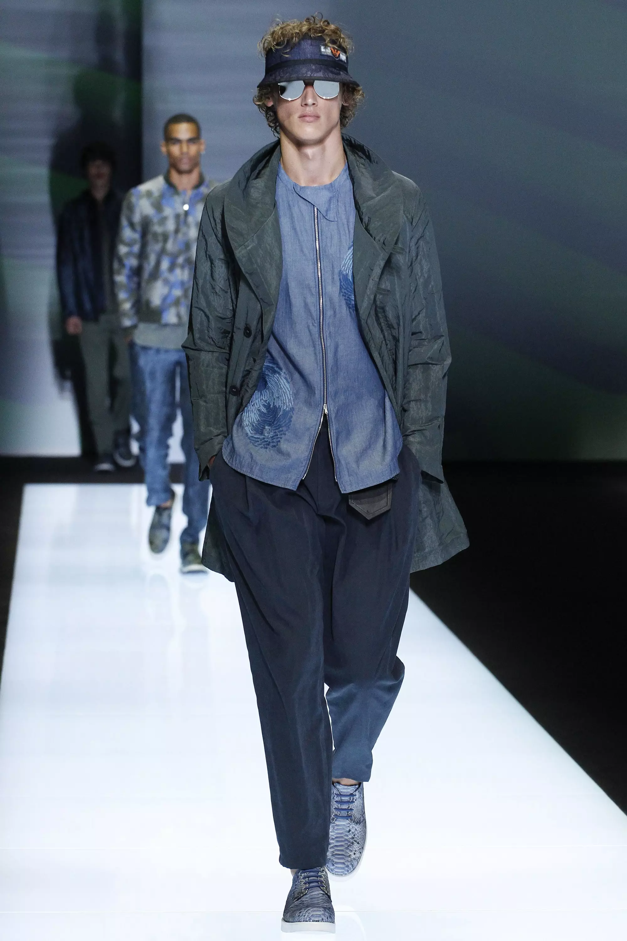 EMPORIO ARMANI PRANVERË VERË 2017 MILAN (57)