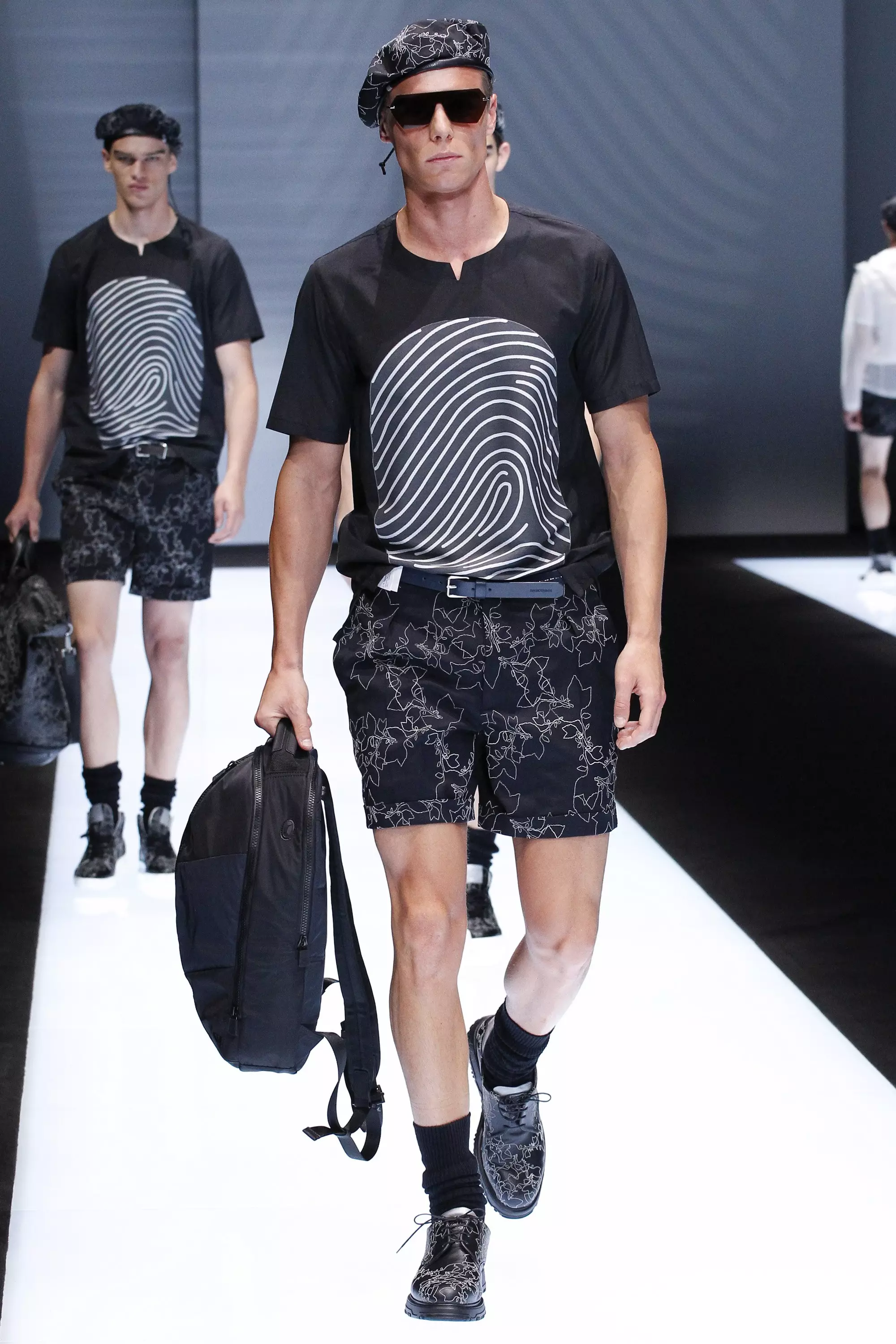 EMPORIO ARMANI VÅR SOMMAR 2017 MILAN (84)