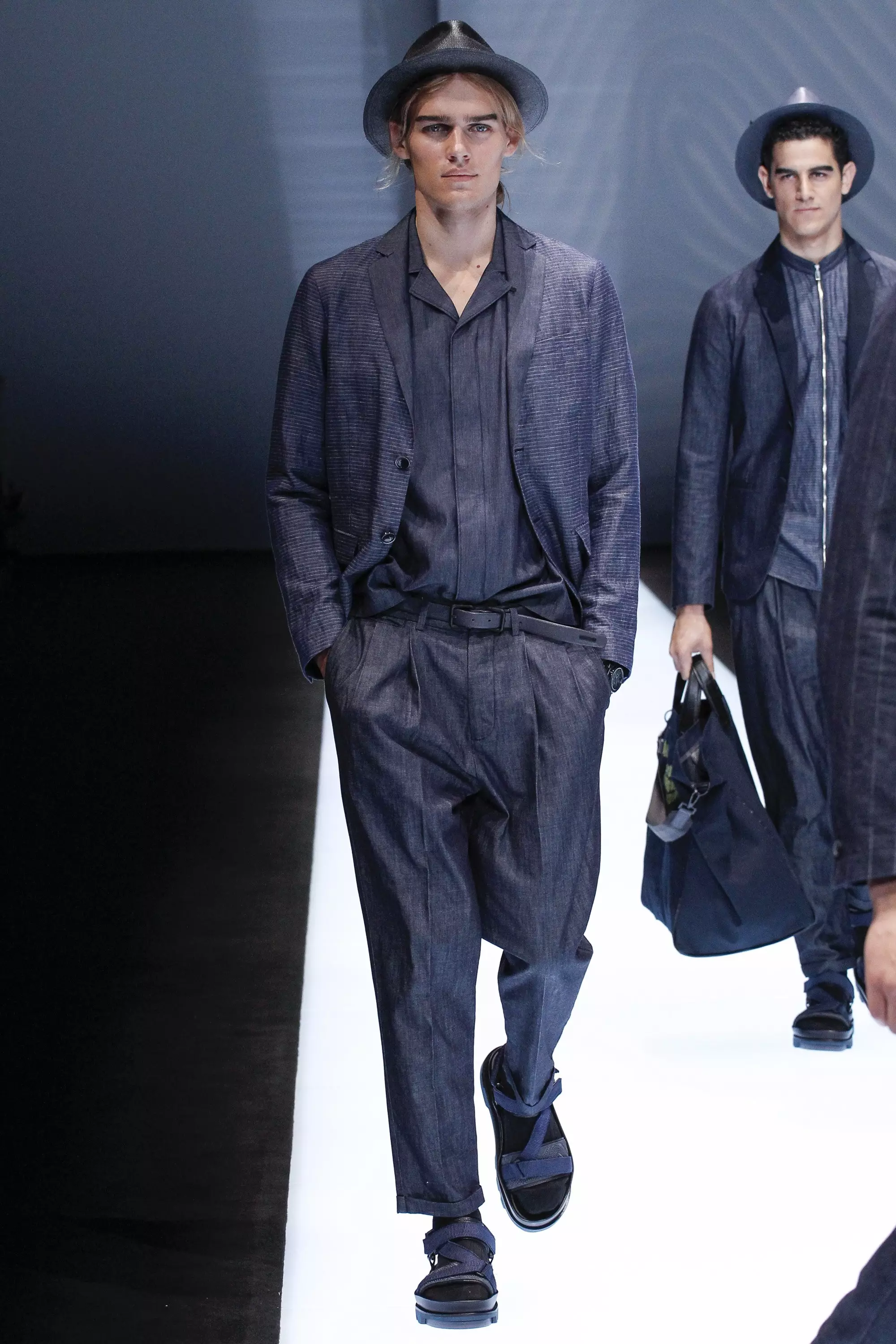 EMPORIO ARMANI XAGAAGA 2017 MILAN (9)