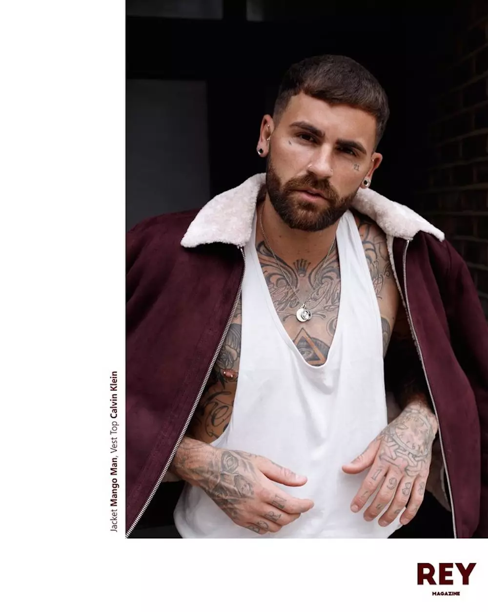 Chris Perceval para sa REY Magazine