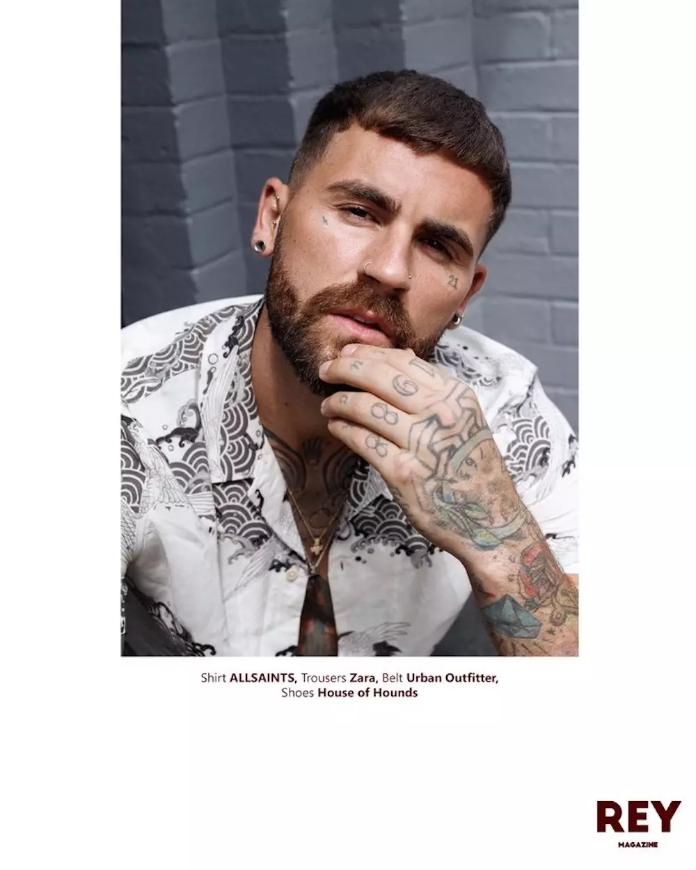 Chris Perceval para sa REY Magazine