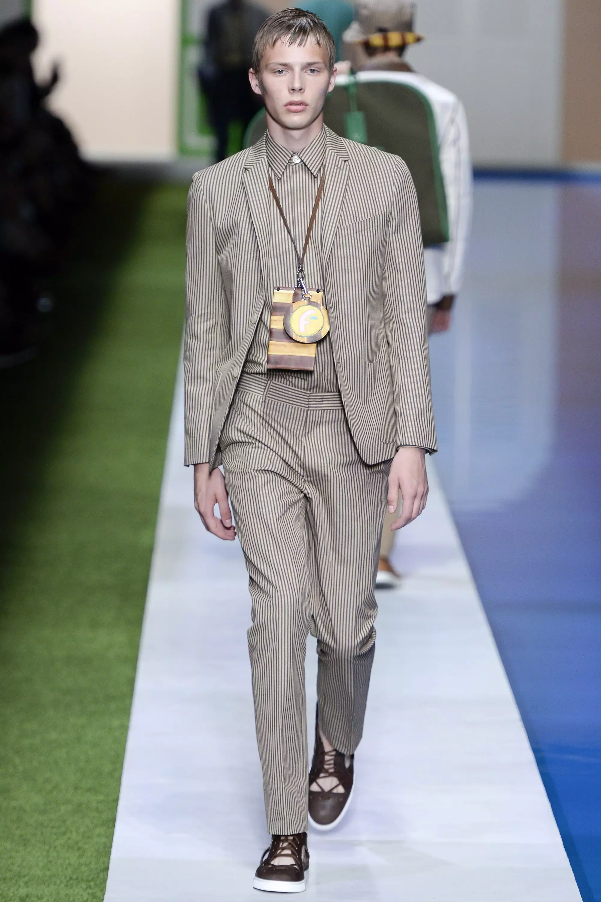 FENDI MENSWEAR SPRING SUMMER 2017 MILAN (18)