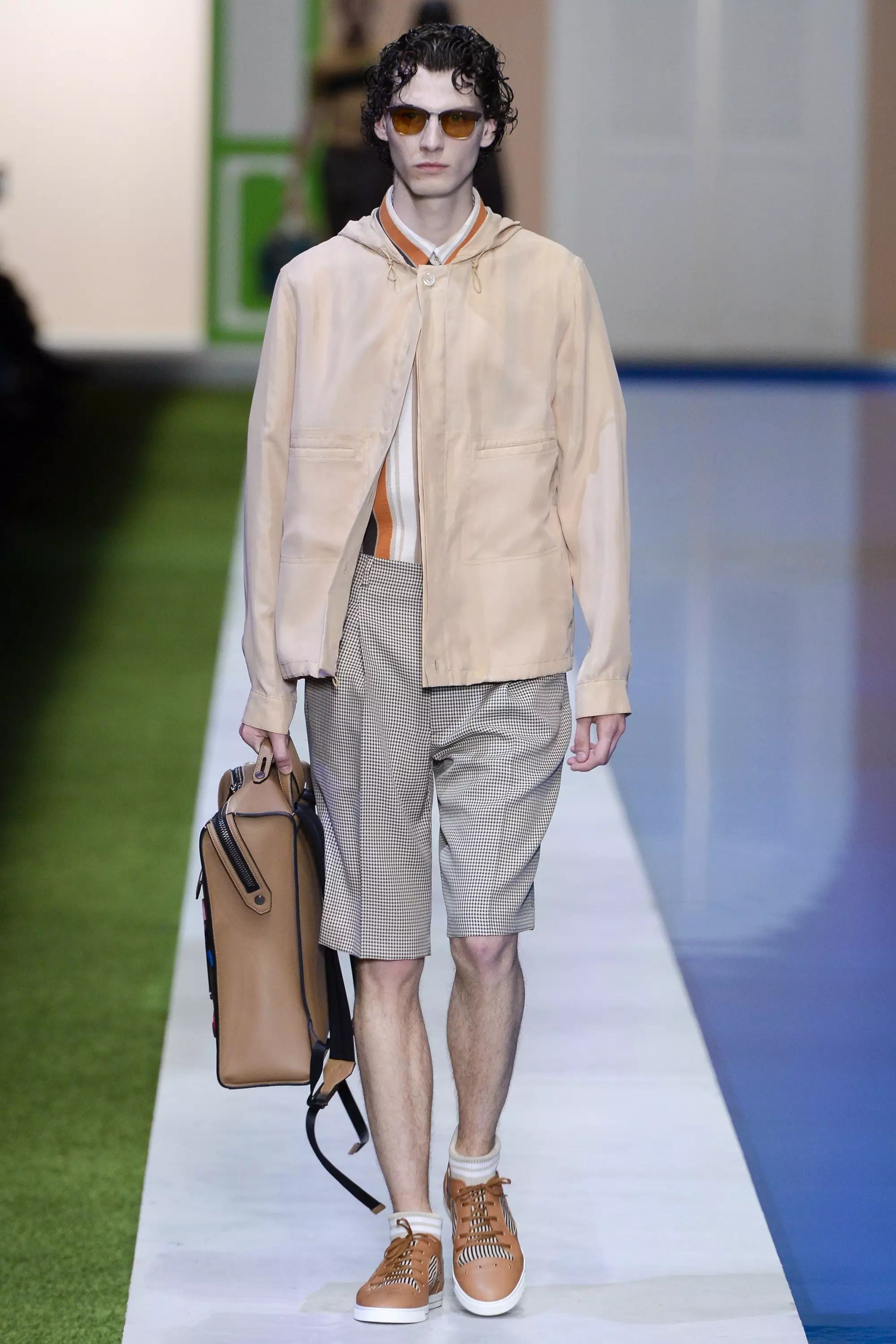 FENDI HERRKLÄDER VÅR SOMMAR 2017 MILAN (4)