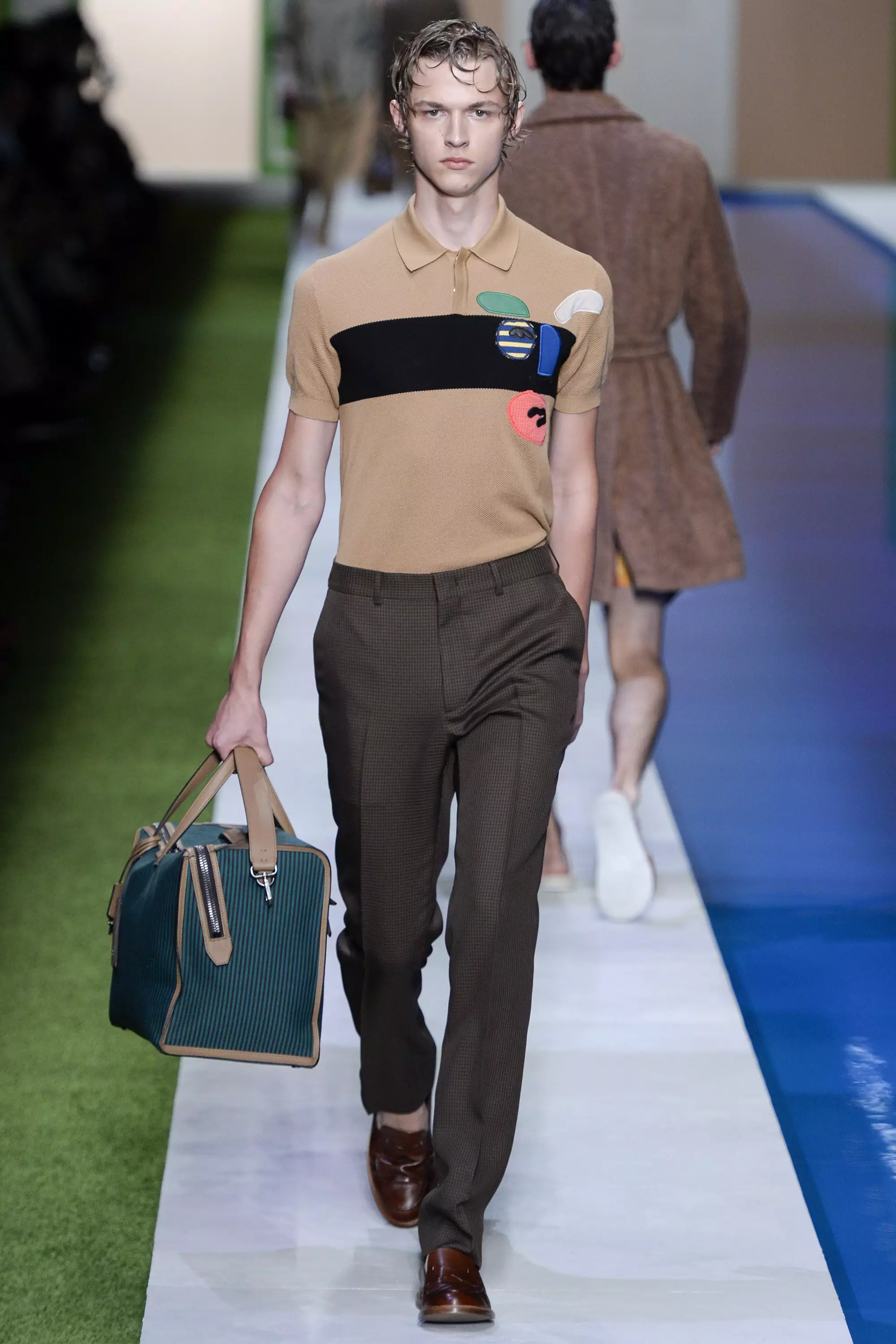 Fendi Menswear වසන්ත ගිම්හාන 2017 MILAN (6)