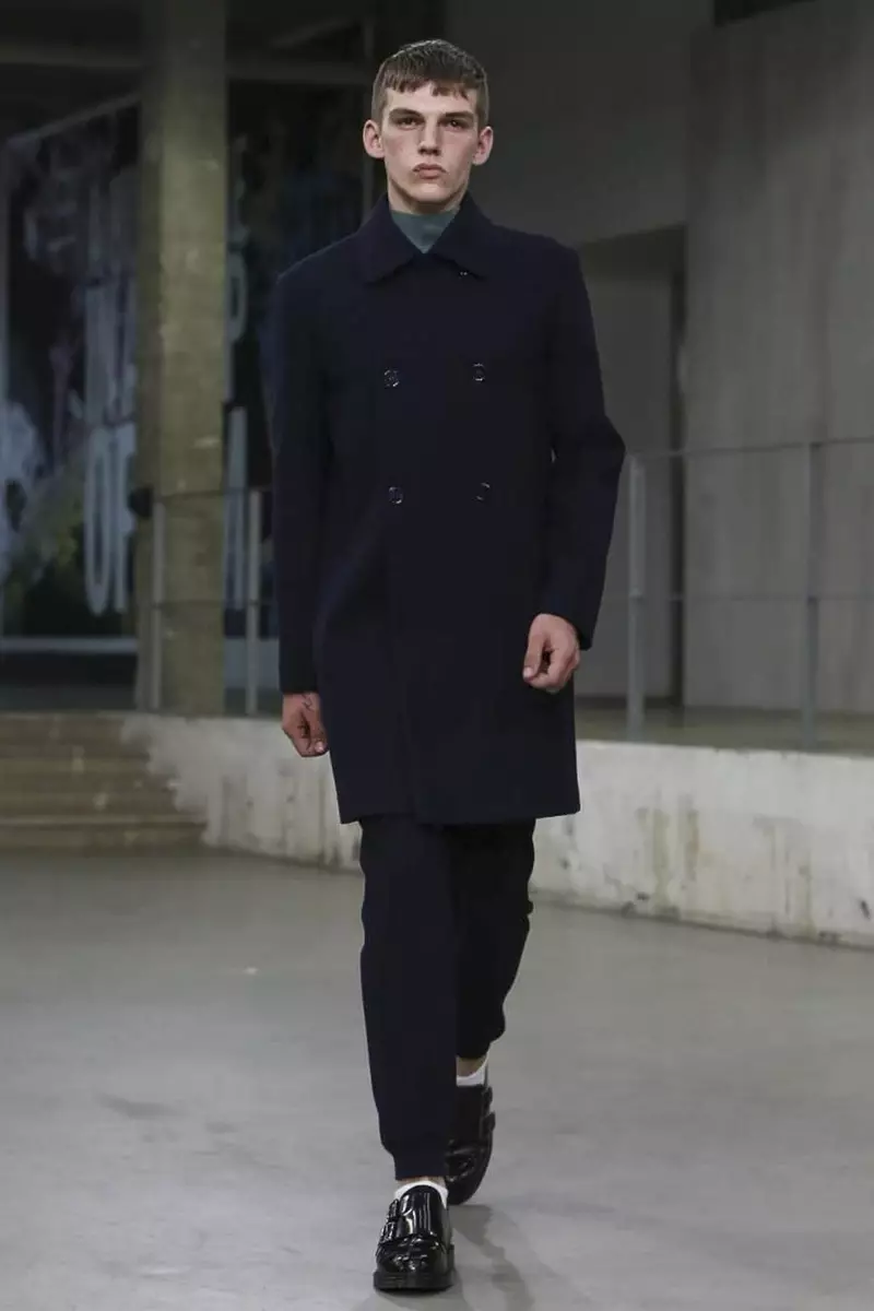 Carven, Menswear Bihar Havîna 2015 Fashion Show li Parîsê