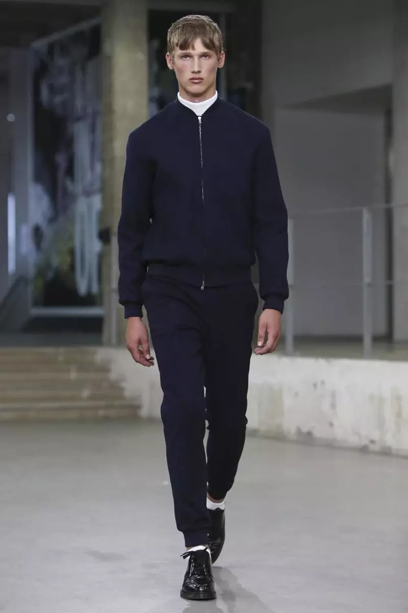 Carven, Menswear Fashion Show Xuân Hè 2015 tại Paris