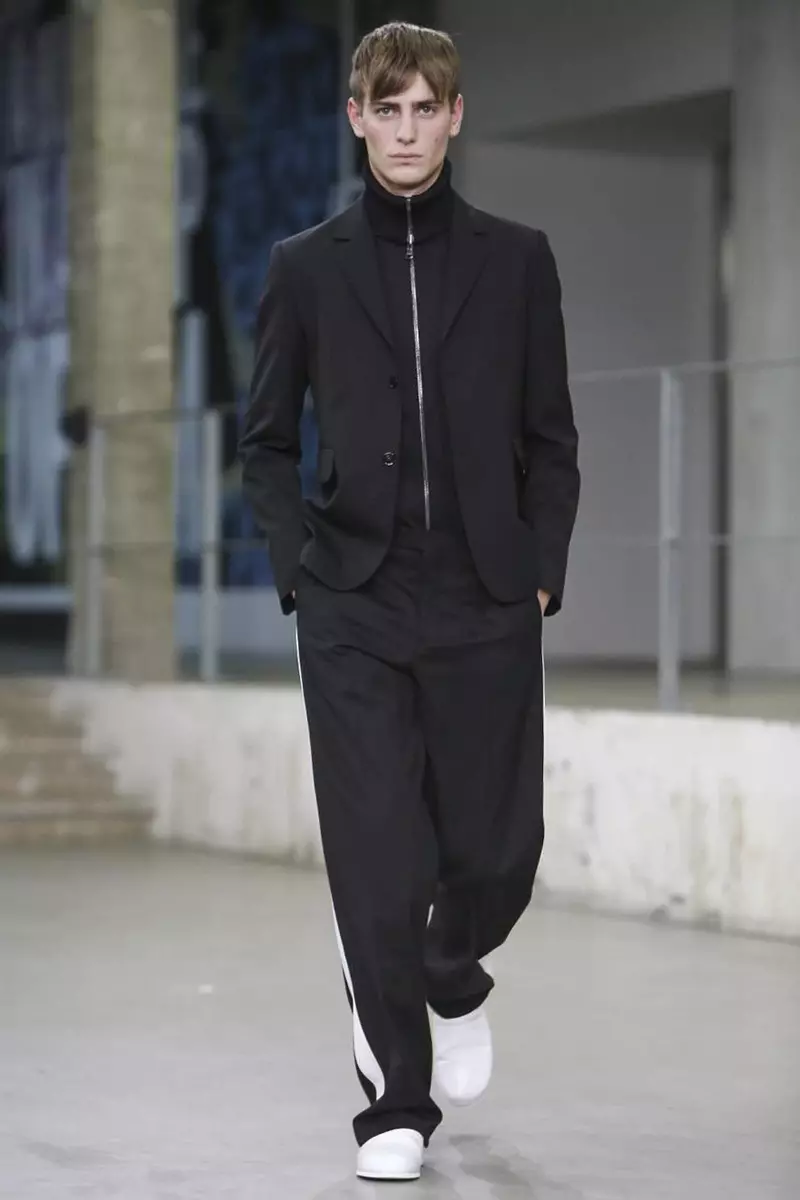 Carven, Menswear գարուն-ամառ 2015 Նորաձևության ցուցադրություն Փարիզում