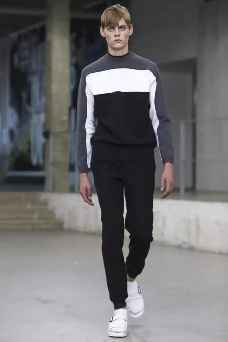 Carven, Menswear Fréijoer Summer 2015 Fashion Show zu Paräis