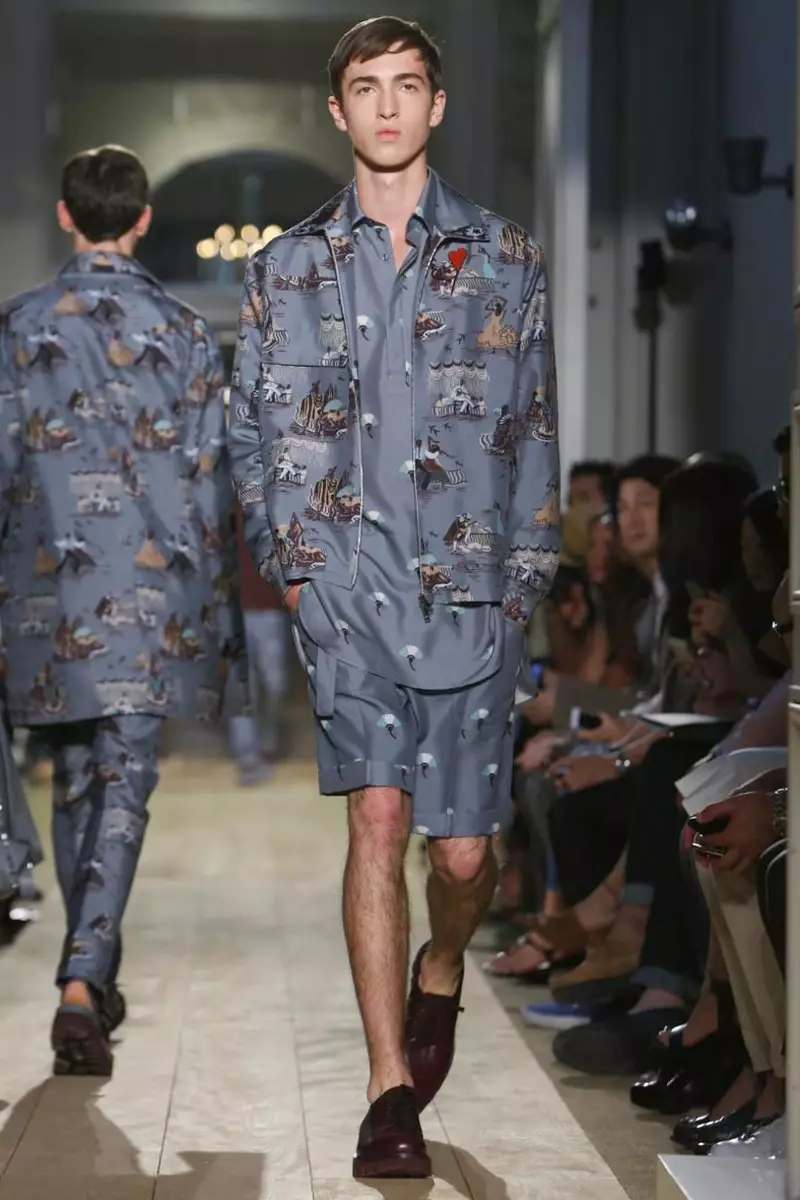 Valentino, Menswear, Caij nplooj ntoos hlav caij nplooj ntoos hlav, 2015, Fashion Show in Paris