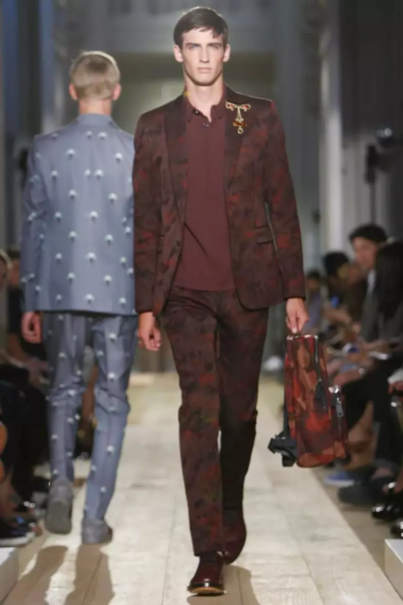 Valentino, meesterõivad, kevadsuvi, 2015, moeshow Pariisis