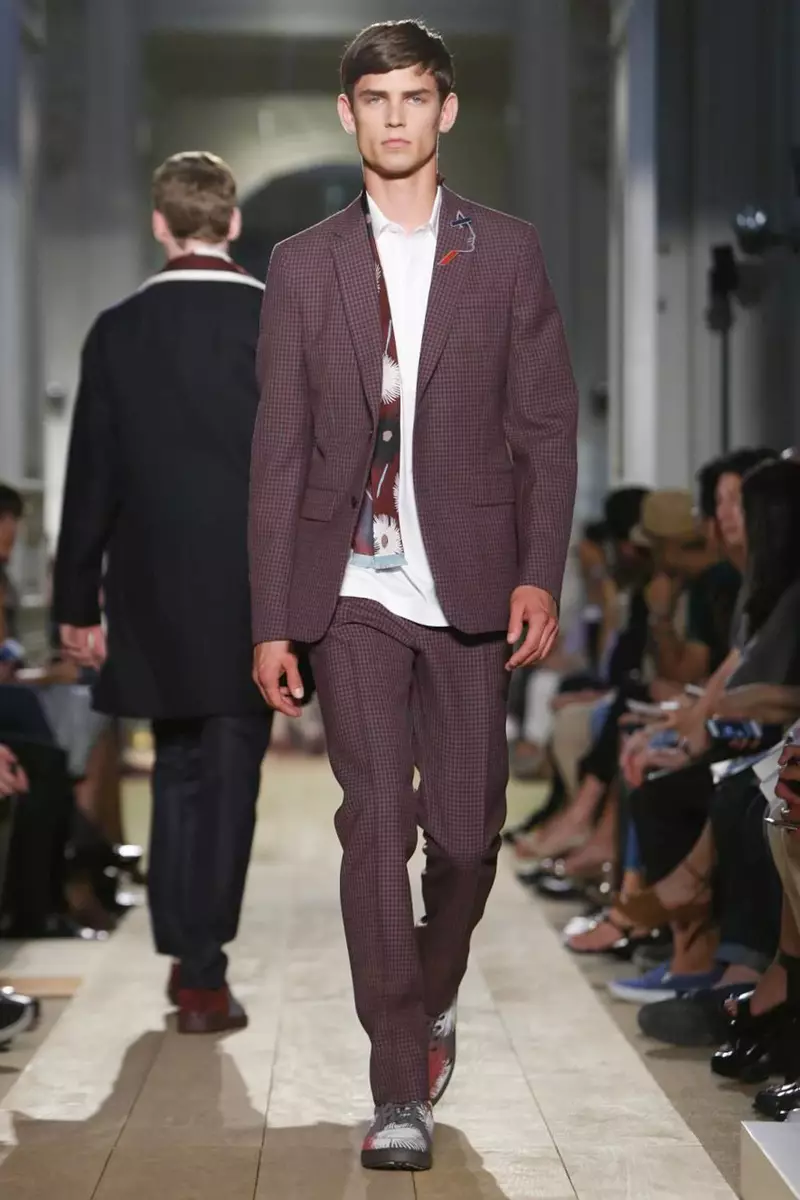 Valentino, Menswear, Spring Summer, 2015, Fashion Show នៅប៉ារីស