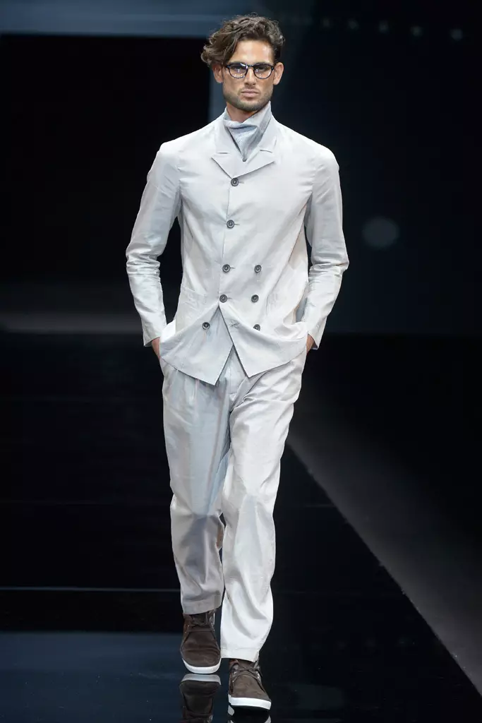 Giorgio Armani menn våren 2017