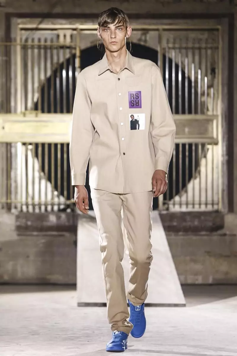 Raf Simons, módna prehliadka pánskeho oblečenia jar/leto 2015 v Paríži