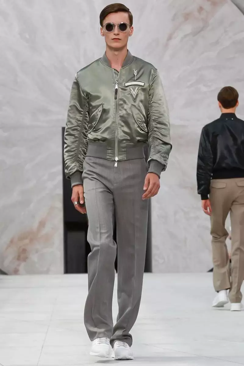 Louis Vuiton, Menswear, Caij nplooj ntoos hlav caij nplooj ntoos hlav, 2015, Fashion Show in Paris