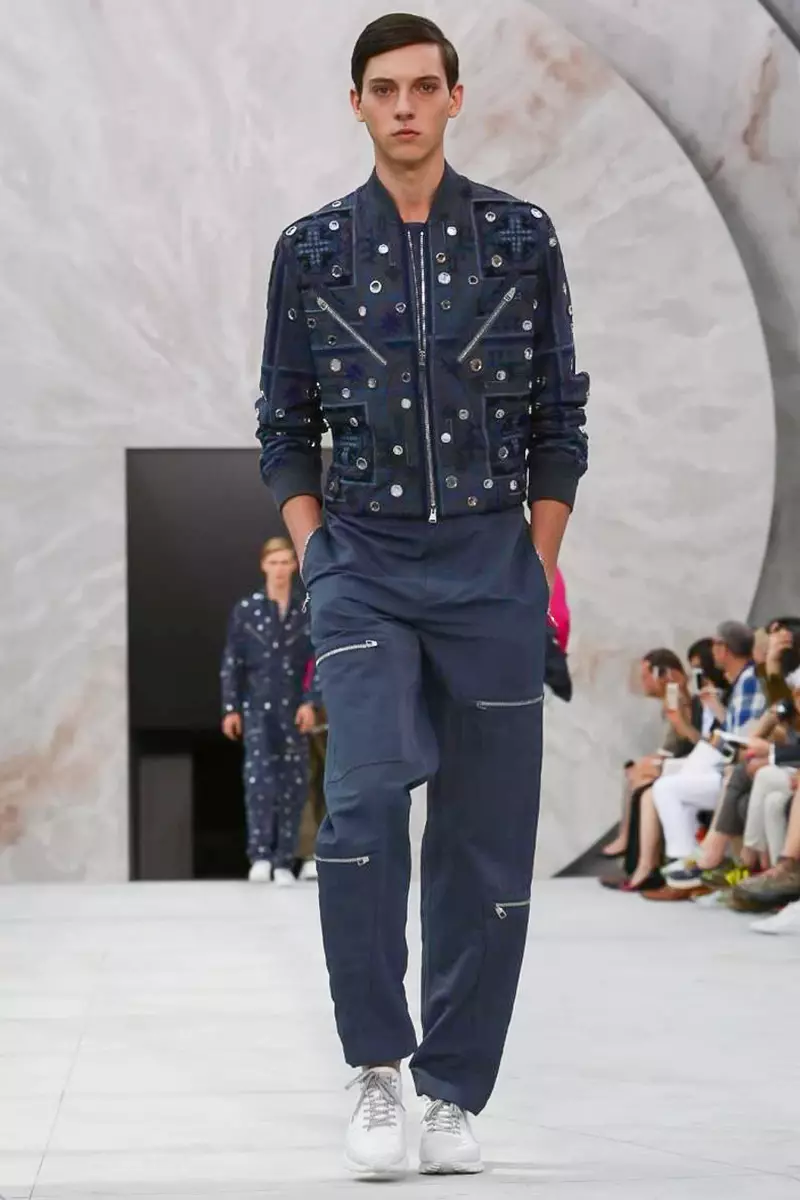 Louis Vuiton, Menswear, Spring Summer, 2015, Fashion Show នៅប៉ារីស