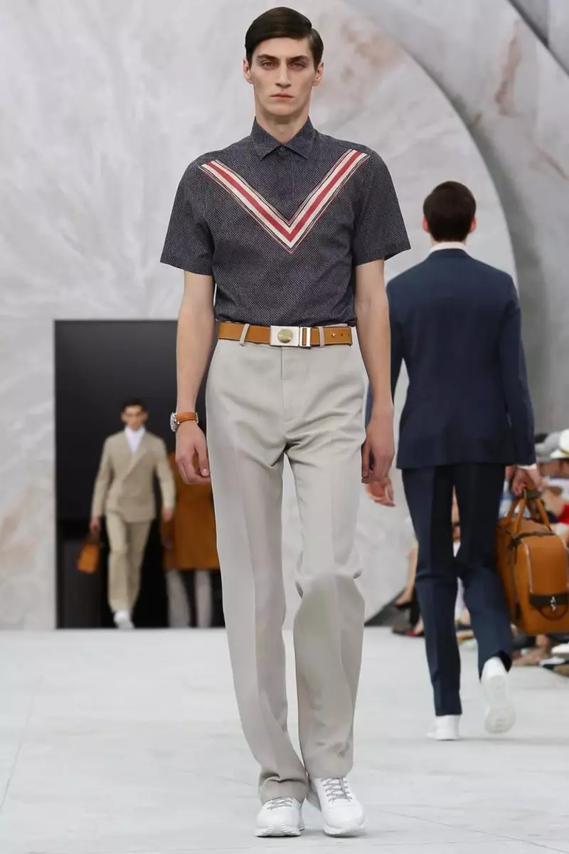 Louis Vuiton, Moda masculina, Primavera Verano, 2015, Desfile de moda en París