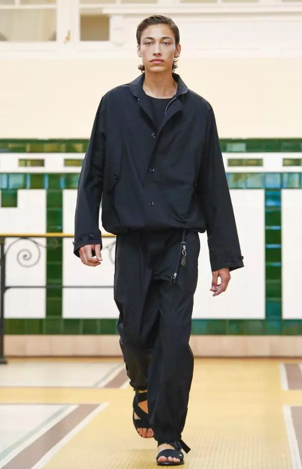 LEMAIRE MENSWEAR SPRING SUMMER 2017 PARIS (5)