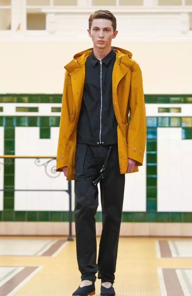 LEMAIRE MENSWEAR SPRING SUMMER 2017 PARIS (6)