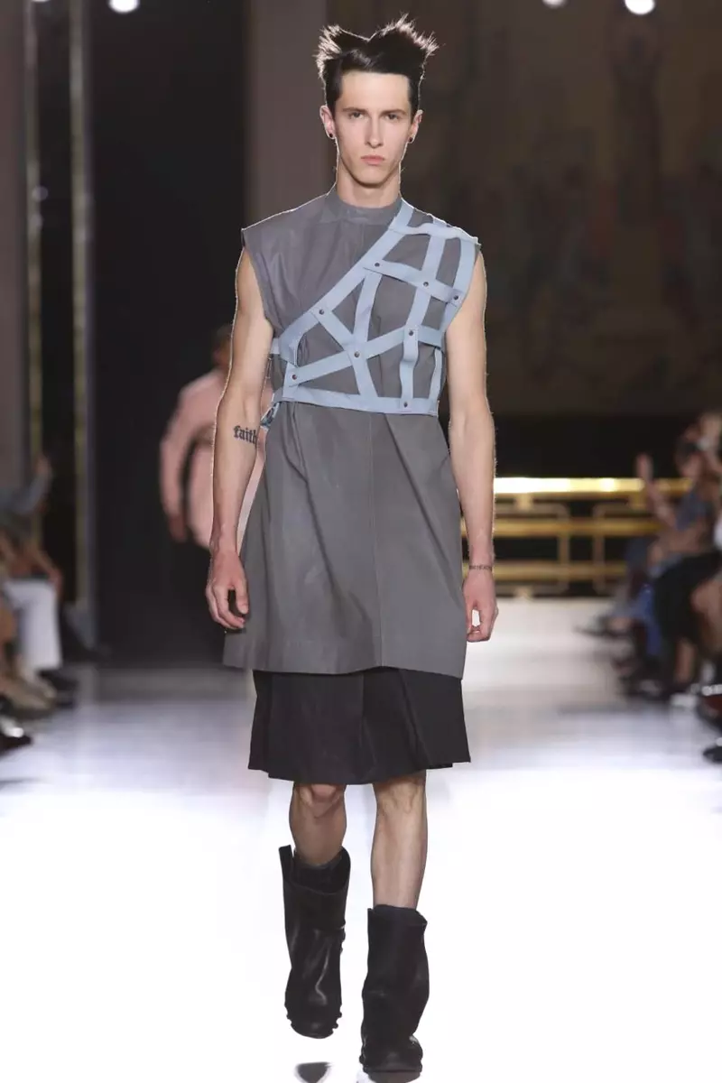 Rick Owens, מענסוועאַר, פרילינג זומער, 2015, שניט ווייַזן אין פּאַריז