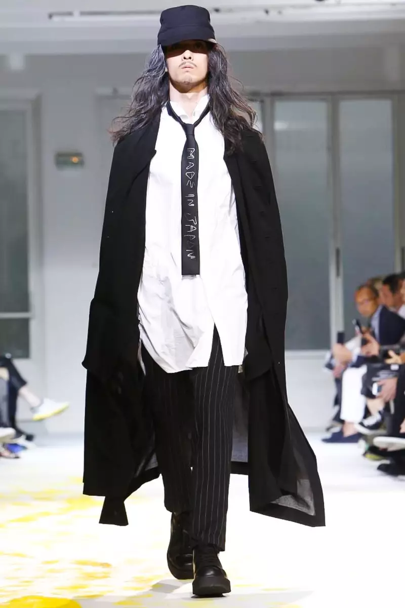 Yohji Yamamoto, පිරිමි ඇඳුම්, වසන්ත ගිම්හානය, 2015, පැරිසියේ විලාසිතා දැක්ම