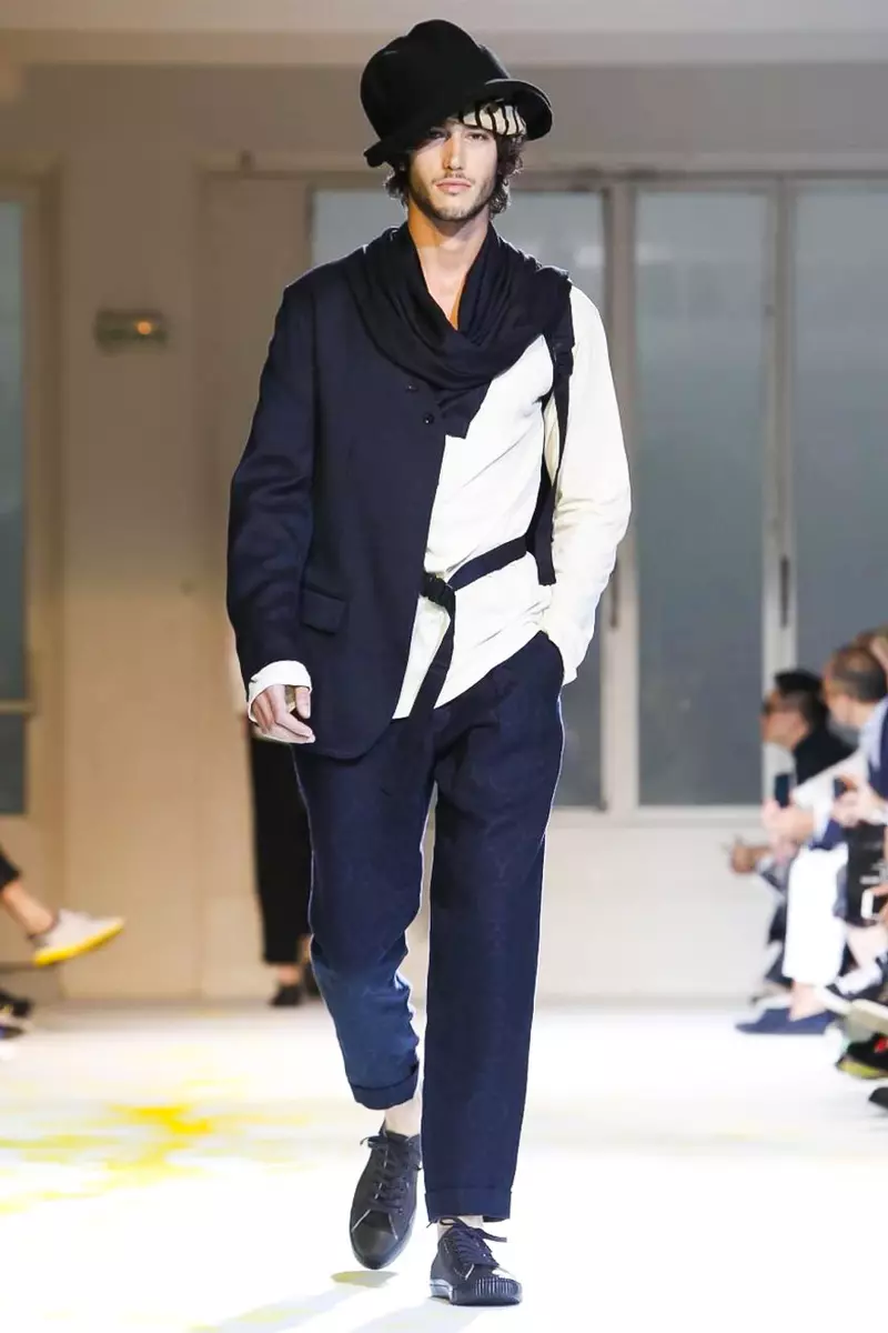 Yohji Yamamoto، مردانہ لباس، موسم گرما، 2015، پیرس میں فیشن شو