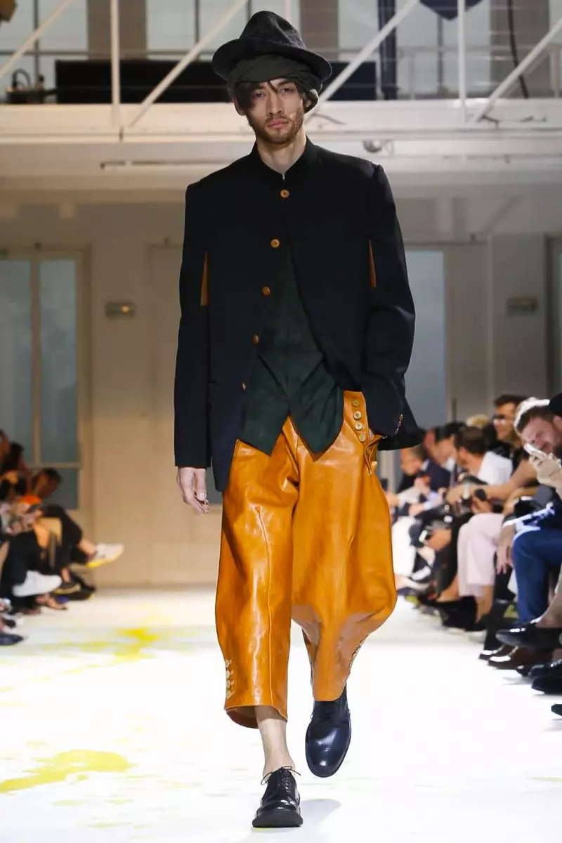 Yohji Yamamoto, Mode Homme, Printemps Eté, 2015, Défilé de Mode à Paris