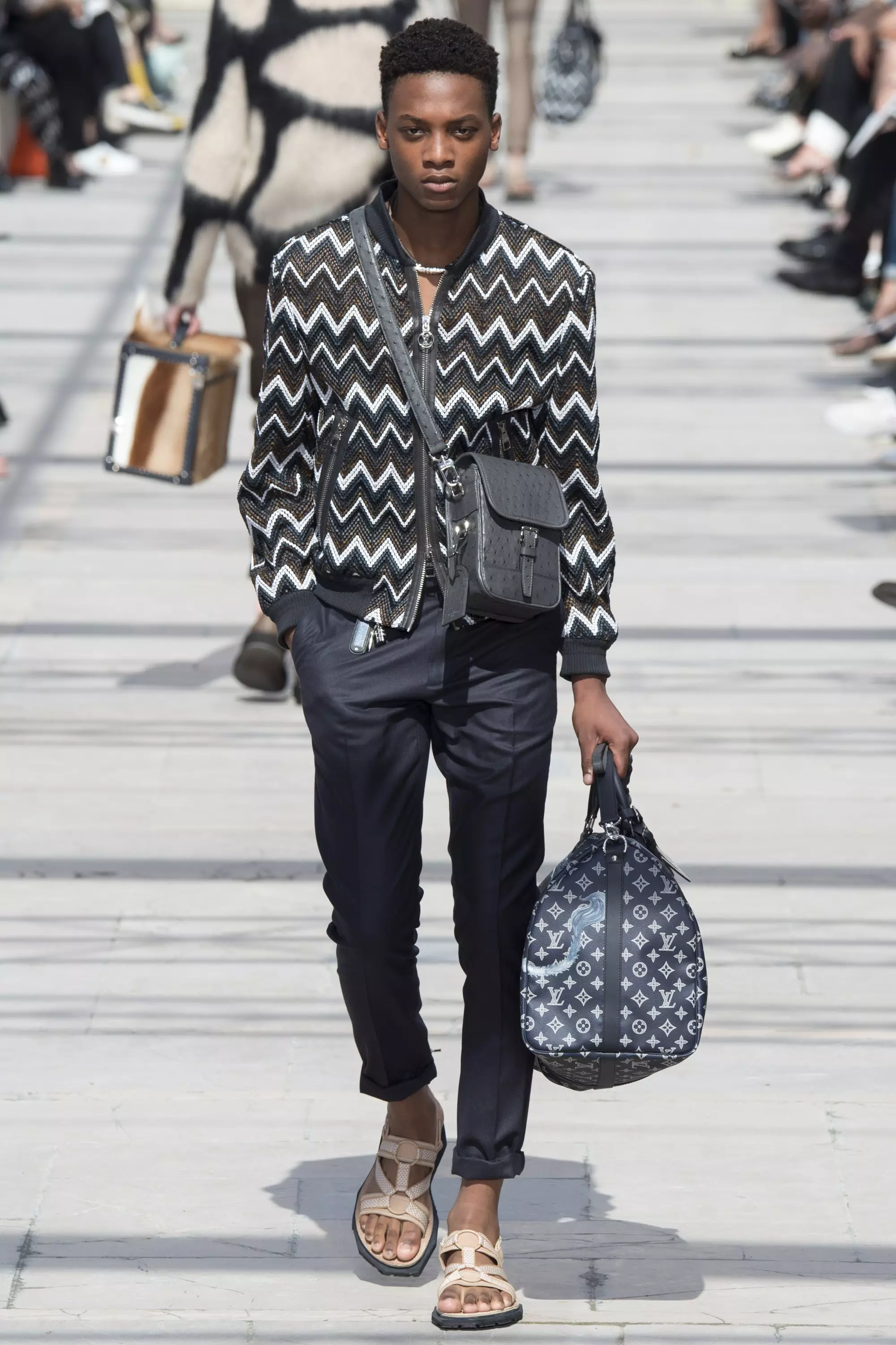 LOUIS VUITTON HOMBRE PRIMAVERA VERANO 2017 PARIS (6)