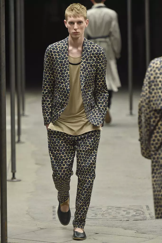 Dries-Van-Noten-Pria-Spring-Summer-2015-Paris-Fashion-Week-Collection-011