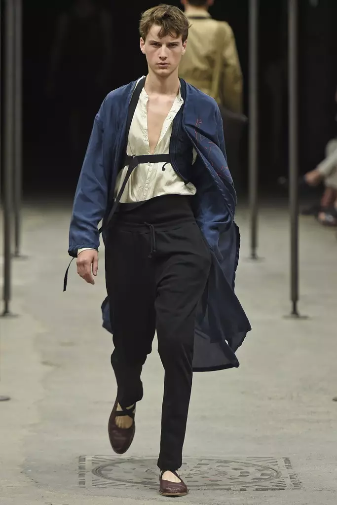 Dries-Van-Noten-эрчүүдийн-хавар-зун-2015-Парисын-загварын-долоо хоногийн-цуглуулга-019