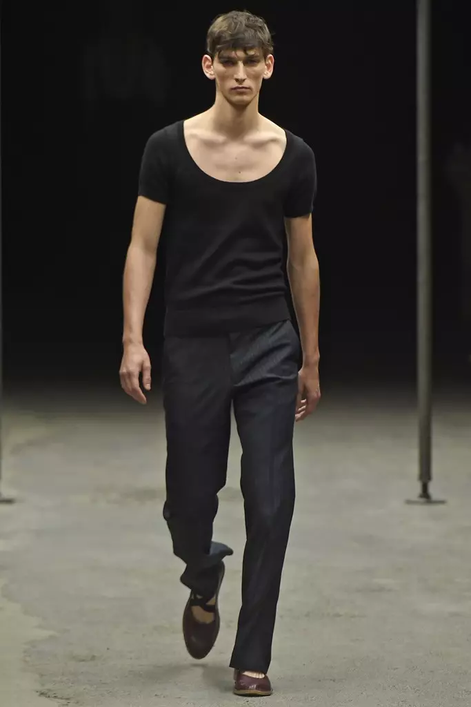 Dries-Van-Noten-эрчүүдийн-хавар-зун-2015-Парисын-загварын-долоо хоногийн-цуглуулга-002