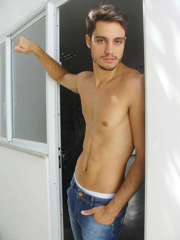 Victor-Gaspar-Digitals-Agustus-2013-06