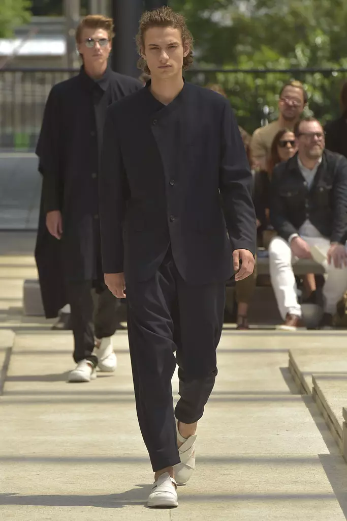 Issey Miyake Uomo Primavera 2017