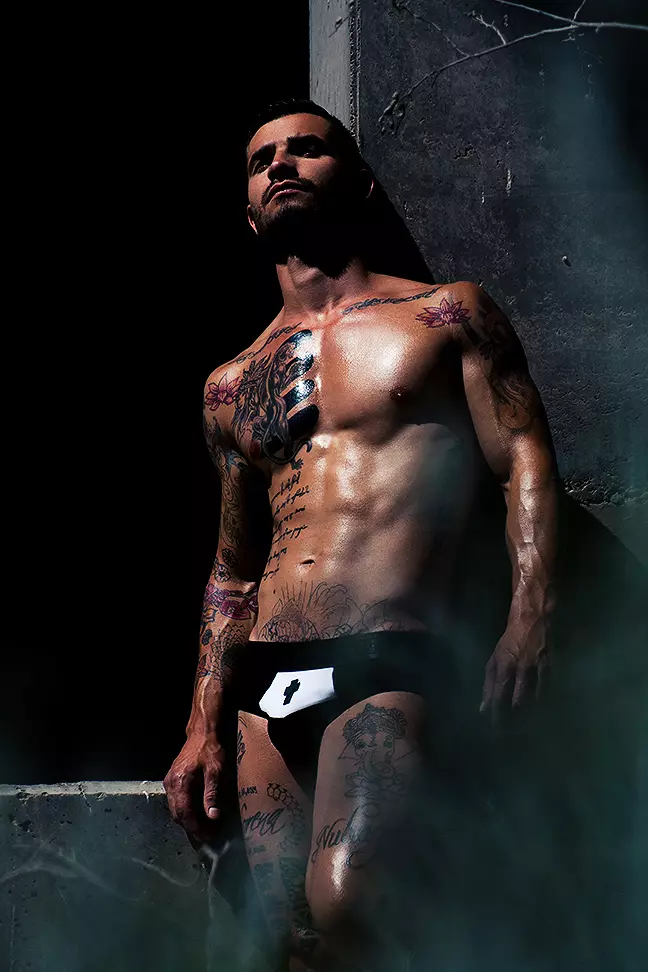 Airam Castedo af Adrián C. Martín for Modus Vivendi2