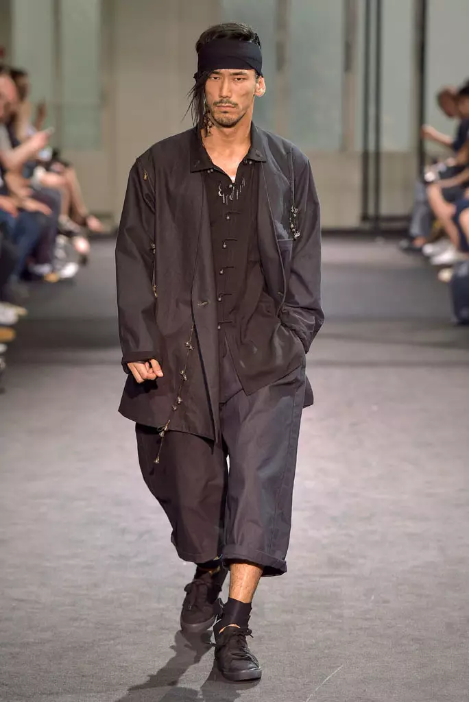 Yohji Yamamoto bărbați, primăvară 2017