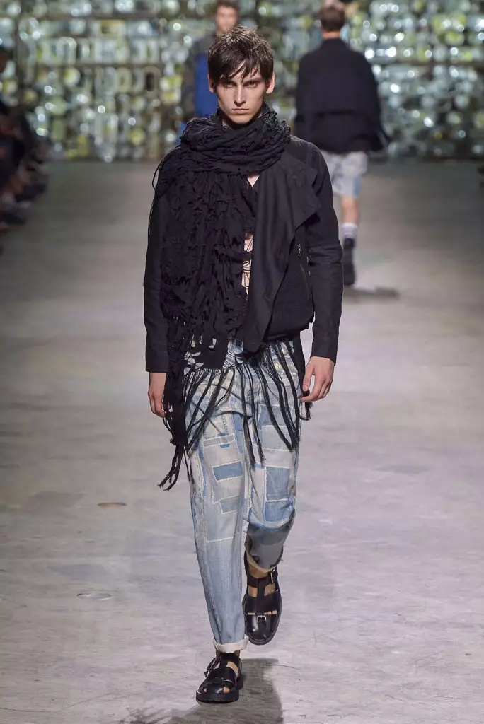 Dries Van Noten show, forår og sommer 2017, Paris mænds modeuge, Frankrig - 23. juni 2016