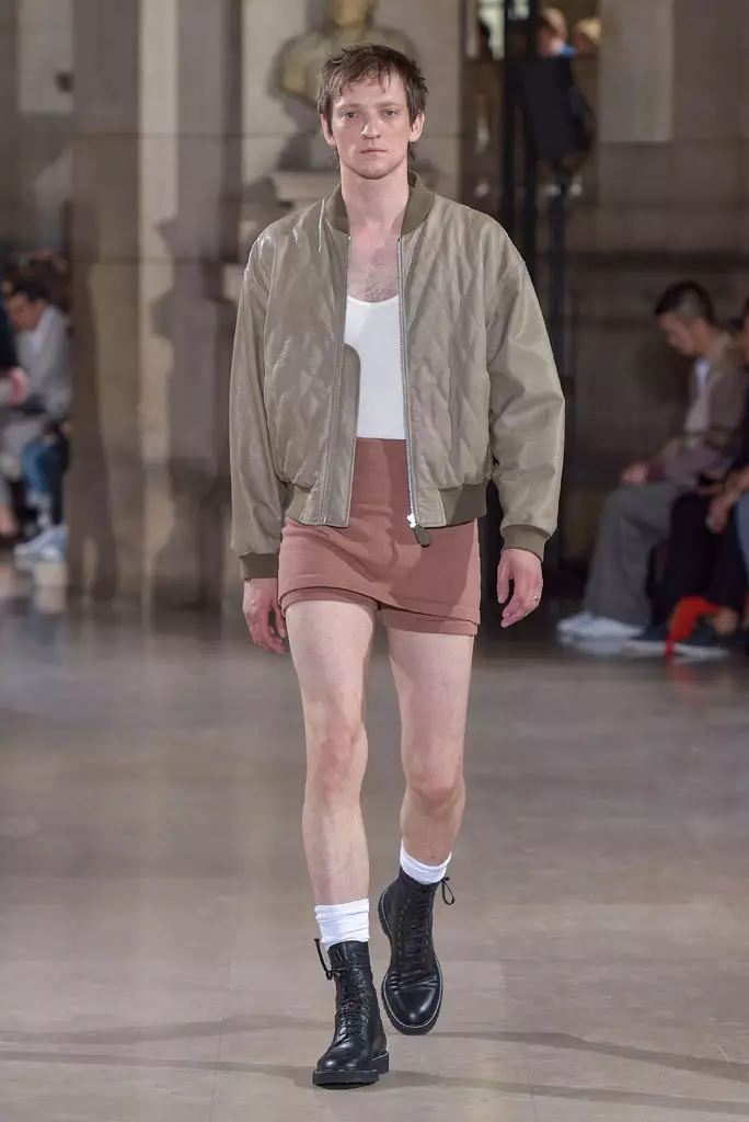 Maison Margiela, រដូវក្តៅនិទាឃរដូវ 2017, Paris Men's Fashion Week, France - 24 June 2016