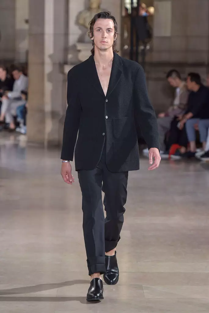 Maison Margiela, 2017 წლის გაზაფხული ზაფხული, პარიზის მამაკაცის მოდის კვირეული, საფრანგეთი - 2016 წლის 24 ივნისი