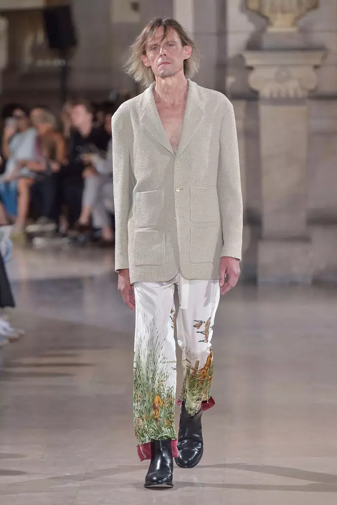 Maison Margiela, musim bunga musim panas 2017, Minggu Fesyen Lelaki Paris, Perancis - 24 Jun 2016