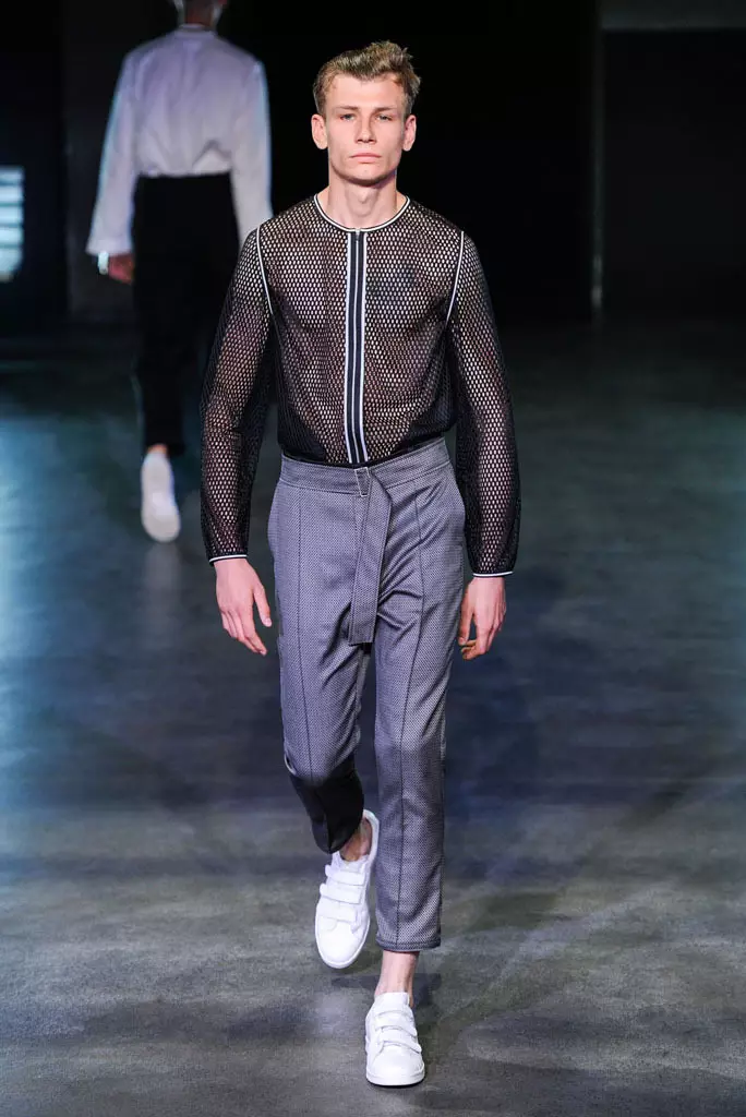 22/4 Hommes show, forår og sommer 2017, Paris mænds modeuge, Frankrig - 24. juni 2016