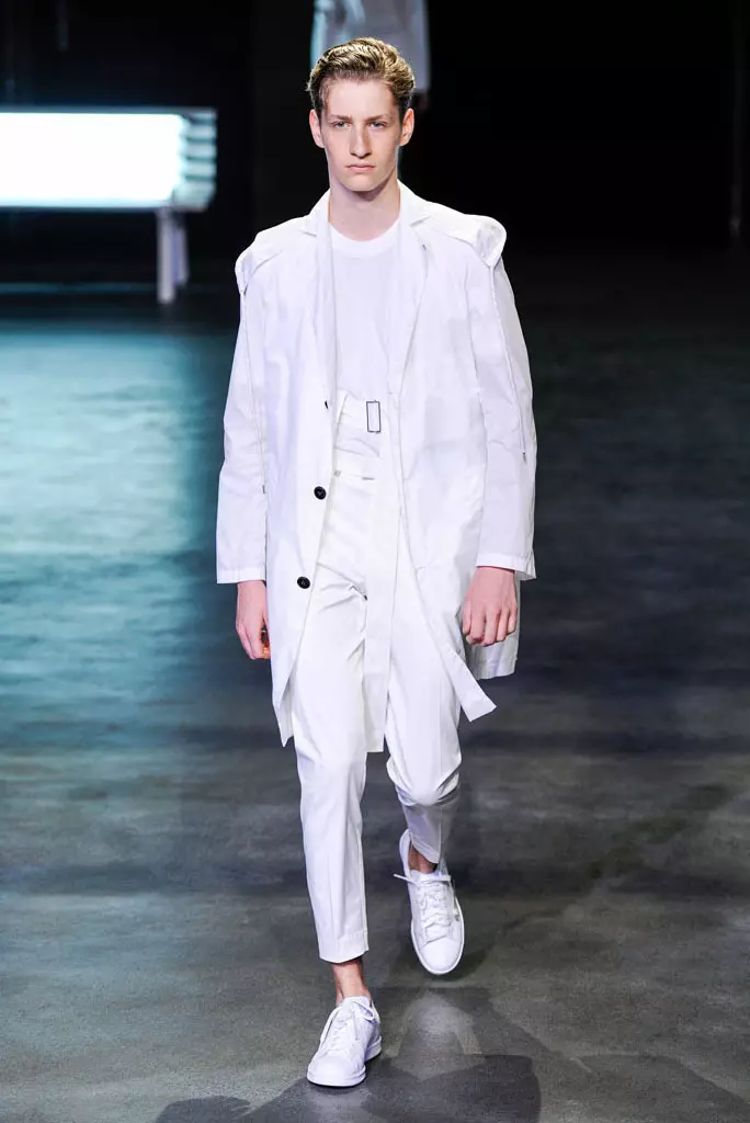 22/4 Hommes Show, Fréijoer Summer 2017, Paräis Men's Fashion Week, Frankräich - 24 Juni 2016