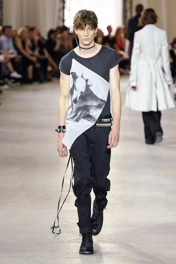 Ann Demeulemeenster show, spring summer 2017, Paris Men's Fashion Week, Prancis - 24 Juni 2016