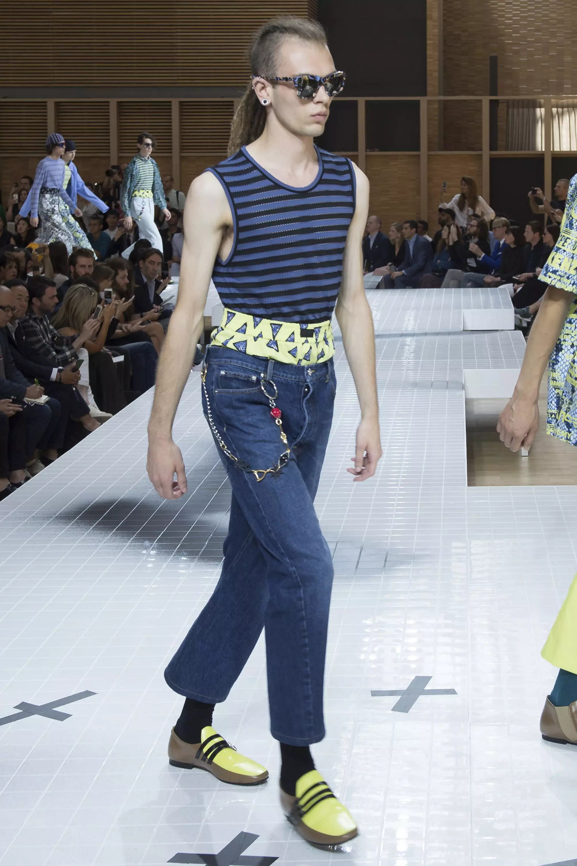 KENZO HOMBRE PRIMAVERA VERÁN 2017 PARÍS (15)