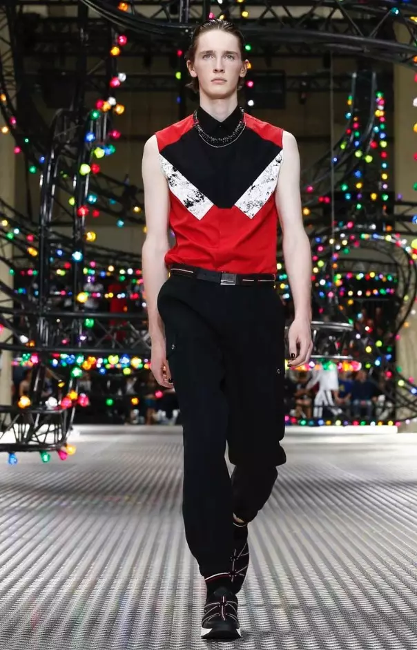 DIOR HOMME MENSWEAR SPRING SUMMER 2017 ປາຣີ (23)